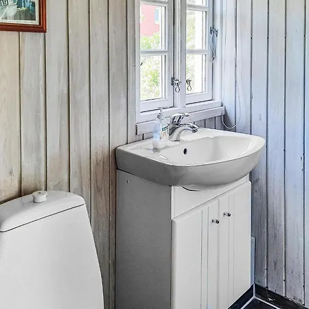 Prázdninový dům 3 Bedroom Stunning In *